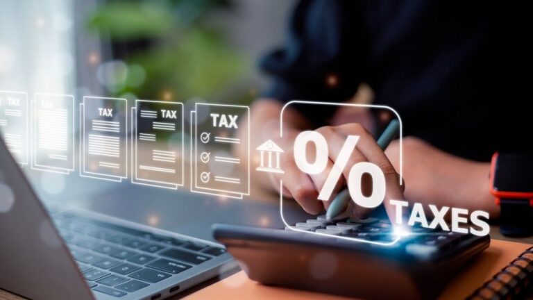 How to Avoid Executive Travel Tax Compliance Risks: The Definitive Enterprise Guide